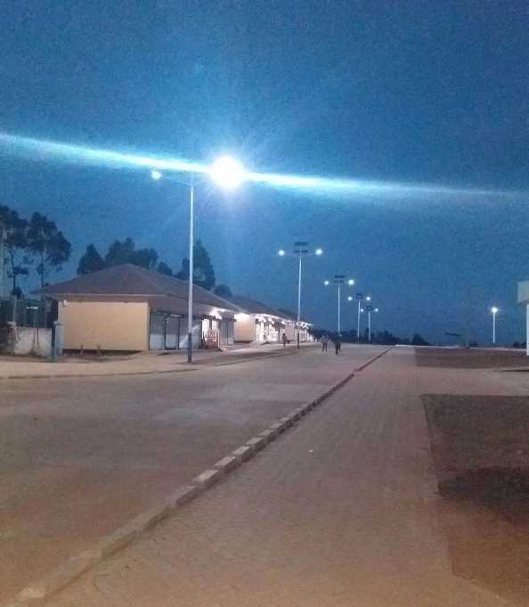 建水县非洲科特迪瓦太阳能路灯工程